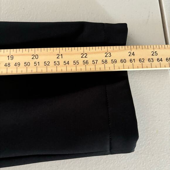 Andrew Marc  Rain Jacket Women's Large  Black Zip Up Hooded Soft Shell Raincoat - Picture 7 of 11